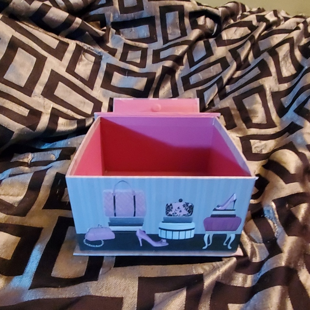 Designed box - Picture 3 of 4